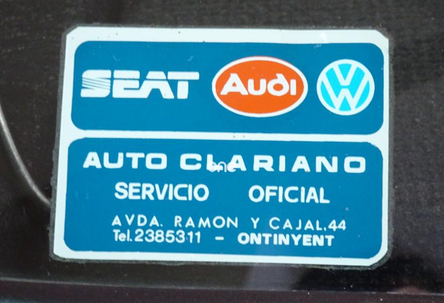 VOLKSWAGEN Golf 1990
