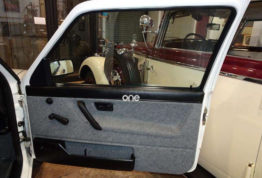 VOLKSWAGEN Golf 1990