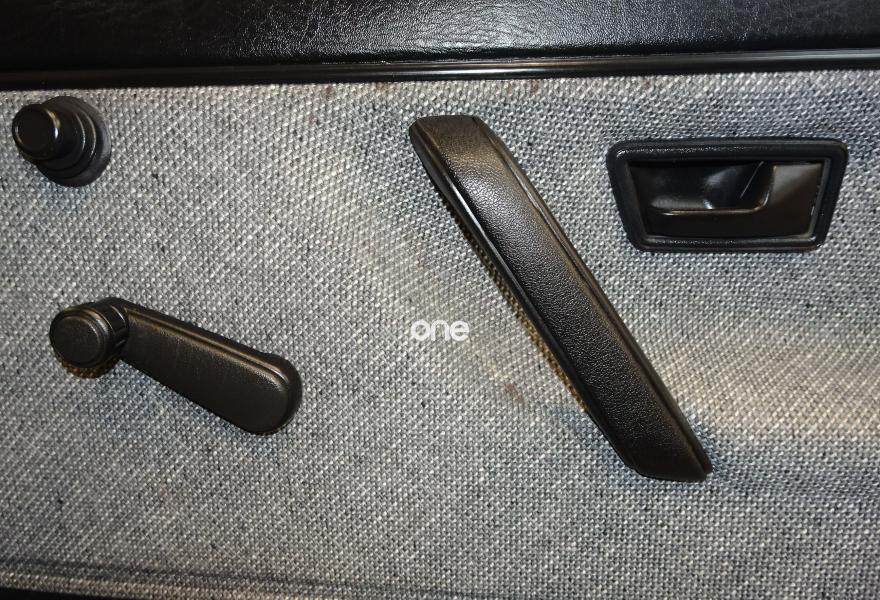 VOLKSWAGEN Golf 1990