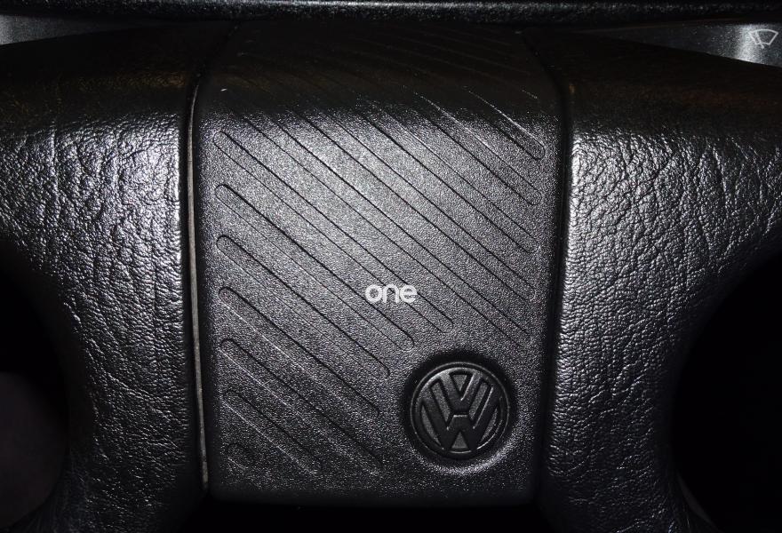 VOLKSWAGEN Golf 1990