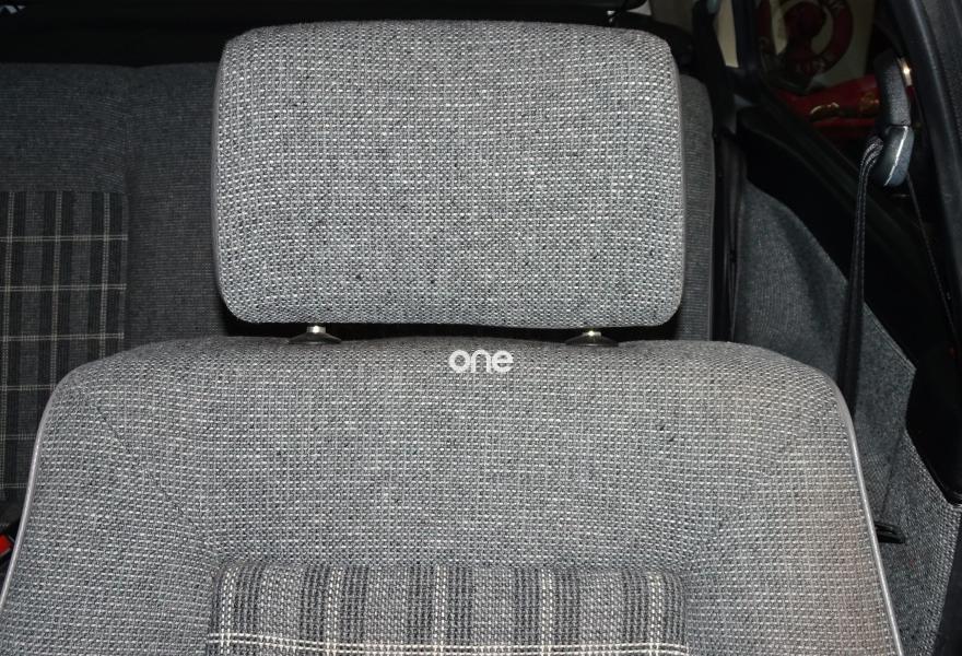 VOLKSWAGEN Golf 1990