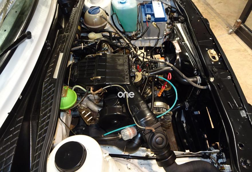 VOLKSWAGEN Golf 1990