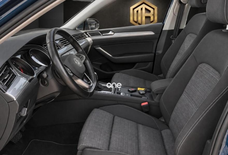 VOLKSWAGEN Passat 2022