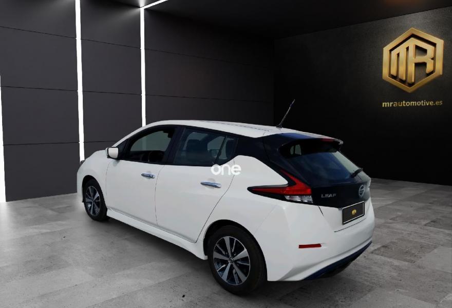 NISSAN Leaf 2021