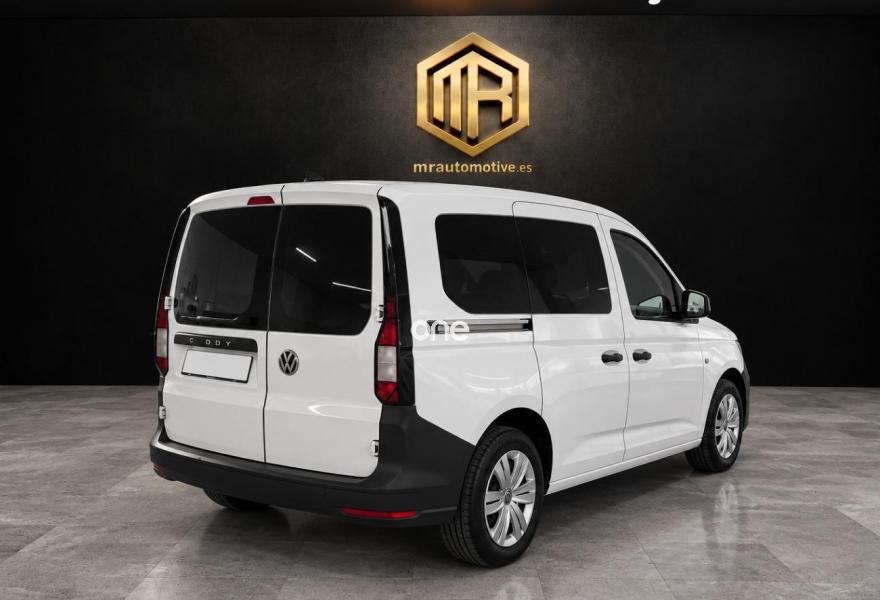 VOLKSWAGEN Caddy 2022