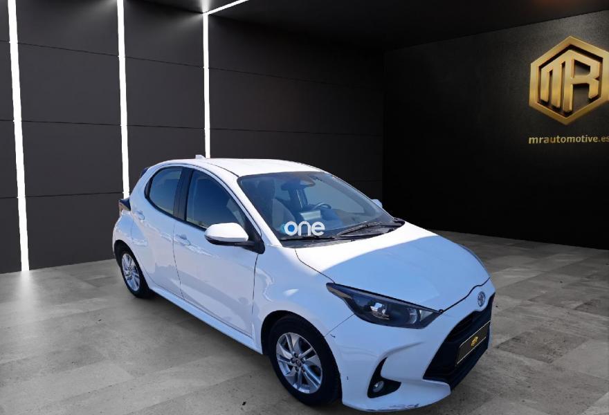 TOYOTA Yaris 2024