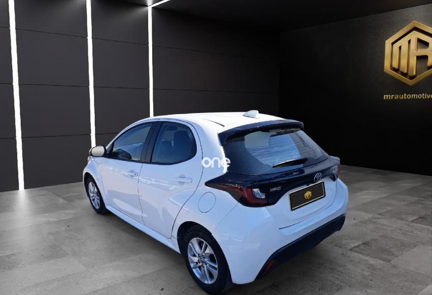 TOYOTA Yaris 2024