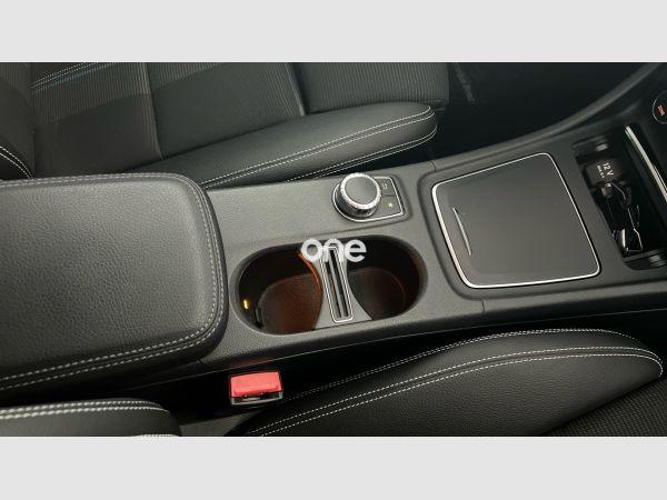MERCEDES Clase CLA 2017