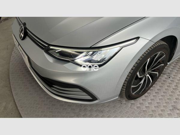 VOLKSWAGEN Golf 2022