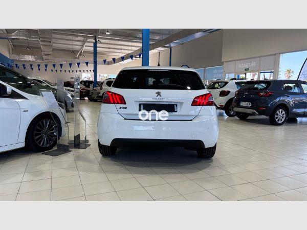 PEUGEOT 308 2018