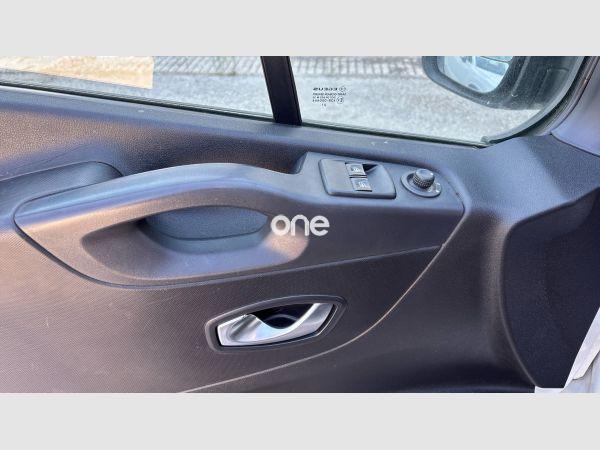 RENAULT Trafic 2021