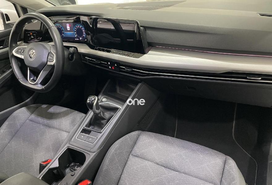 VOLKSWAGEN Golf 2022