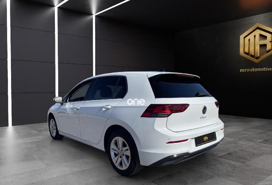 VOLKSWAGEN Golf 2022