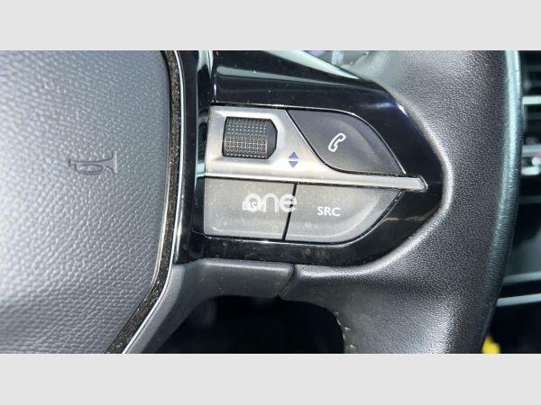PEUGEOT 2008 2020