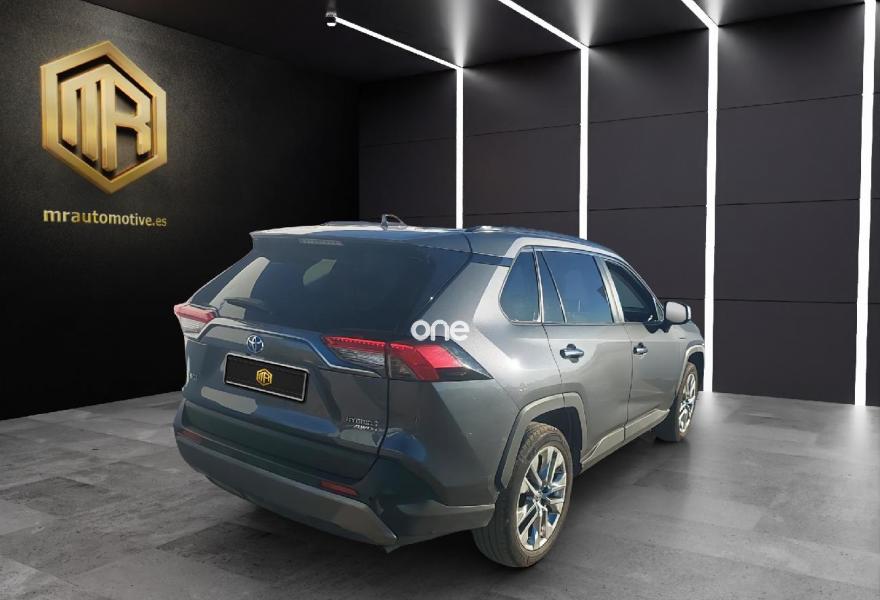 TOYOTA Rav4 2021