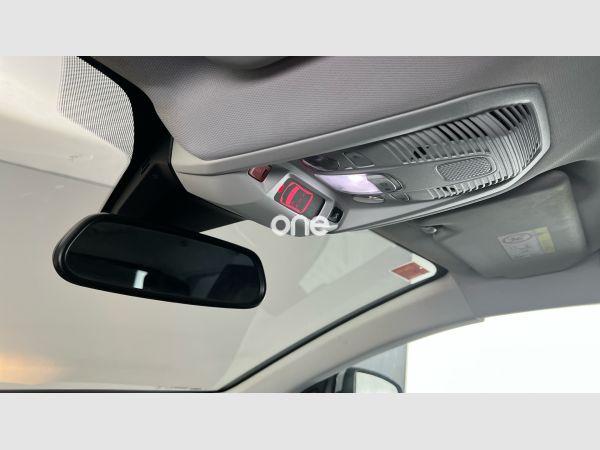 PEUGEOT 3008 2018