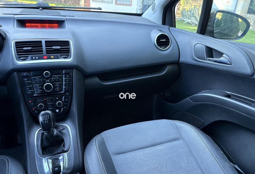 OPEL Meriva 2011