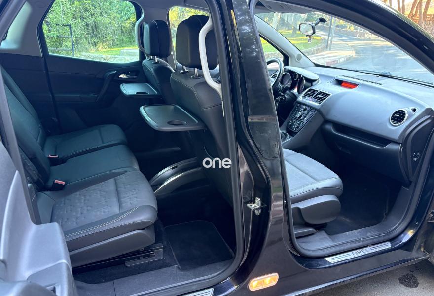 OPEL Meriva 2011