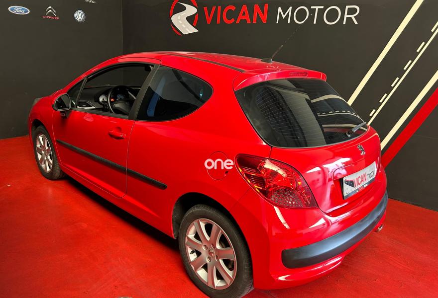 PEUGEOT 207 2008