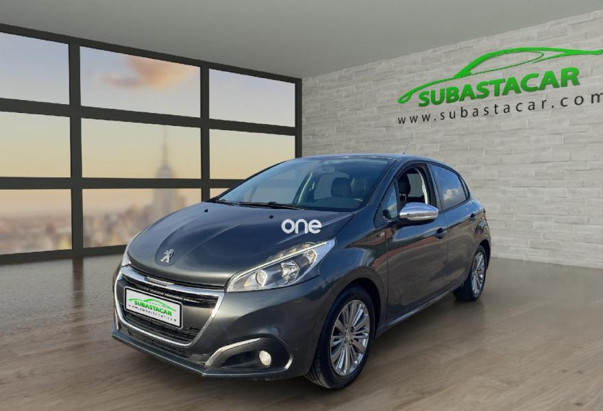 PEUGEOT 208 2017