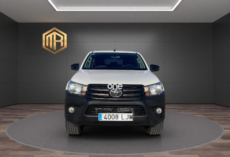 TOYOTA Hilux 2020