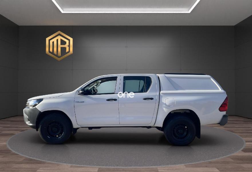 TOYOTA Hilux 2020