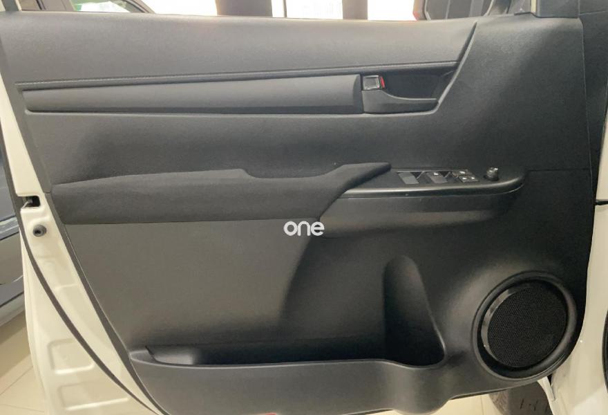 TOYOTA Hilux 2020