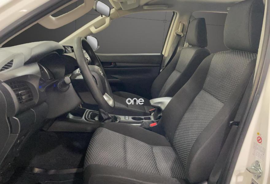 TOYOTA Hilux 2020