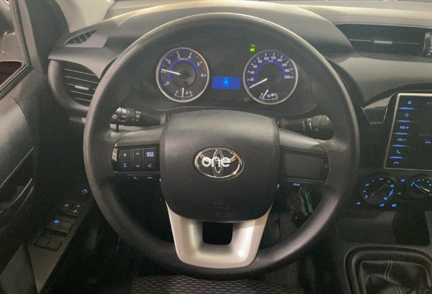 TOYOTA Hilux 2020
