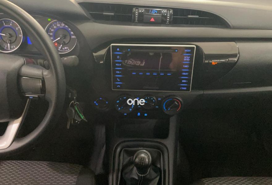 TOYOTA Hilux 2020