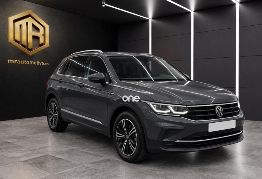 VOLKSWAGEN Tiguan 2022