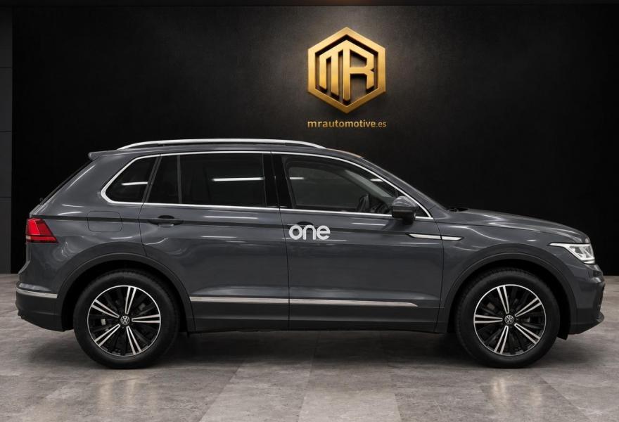 VOLKSWAGEN Tiguan 2022