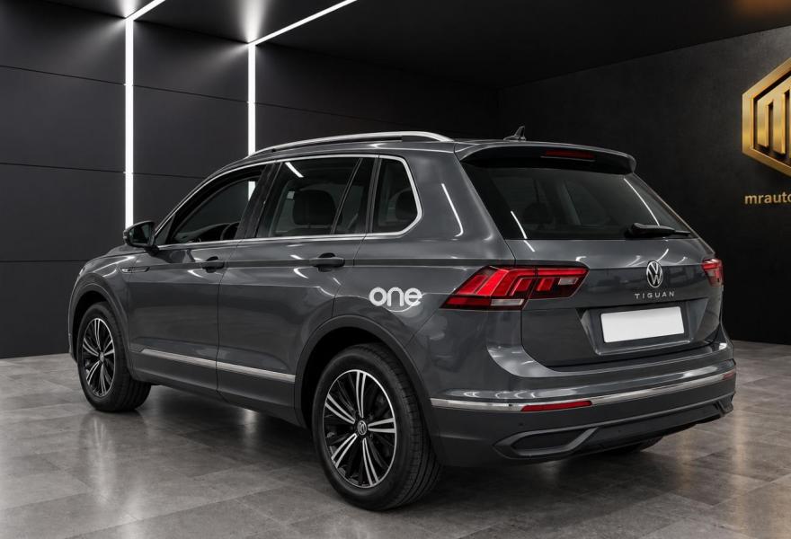 VOLKSWAGEN Tiguan 2022