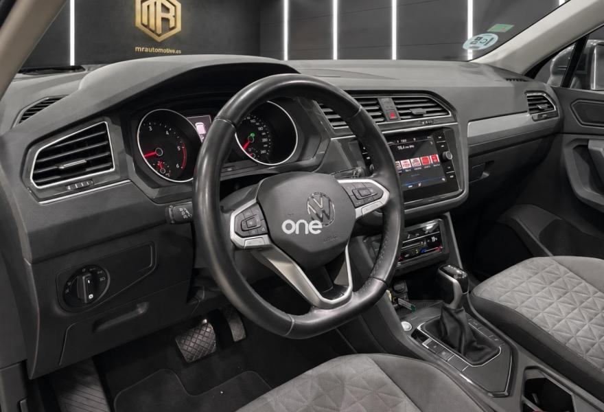 VOLKSWAGEN Tiguan 2022