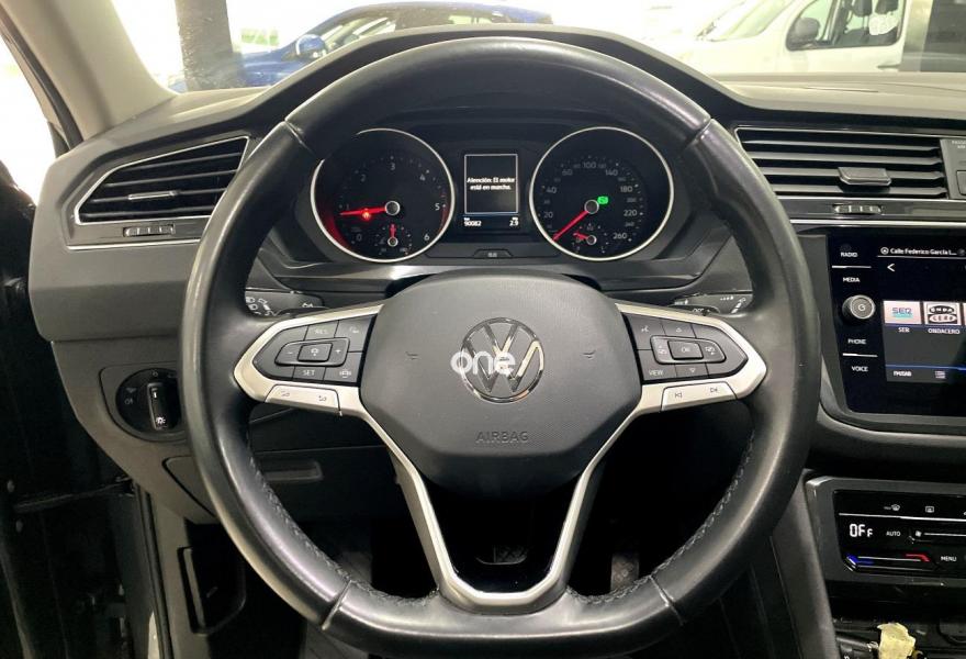 VOLKSWAGEN Tiguan 2022