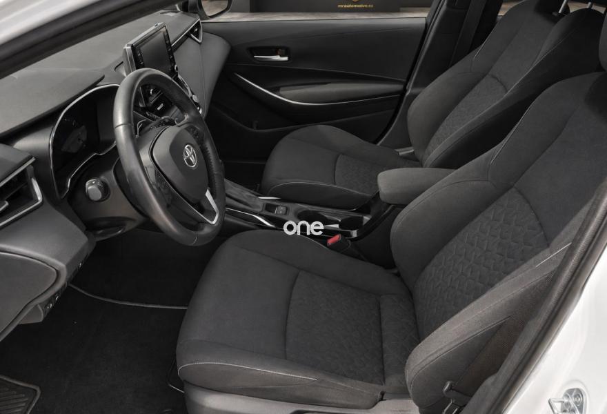 TOYOTA Corolla 2022