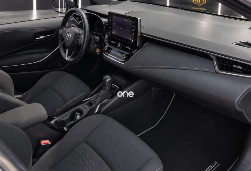TOYOTA Corolla 2022