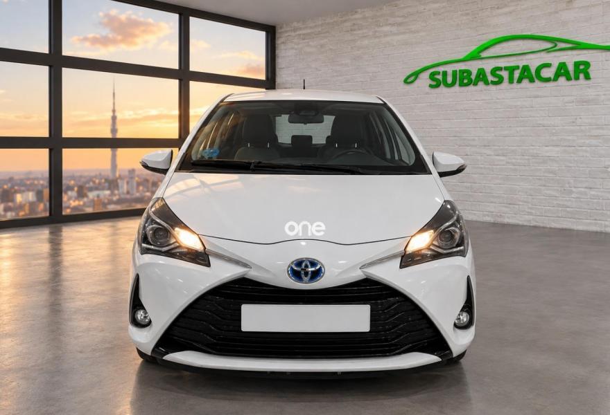 TOYOTA Yaris 2019