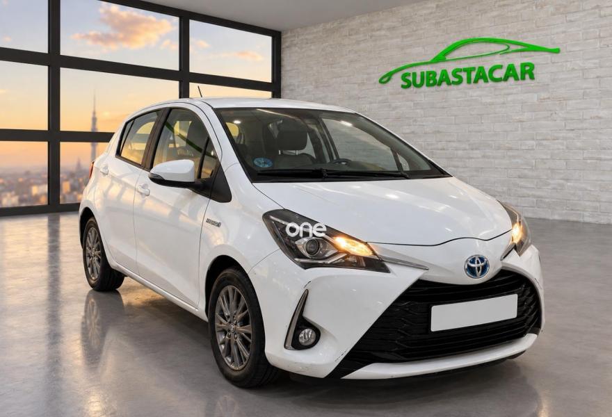 TOYOTA Yaris 2019