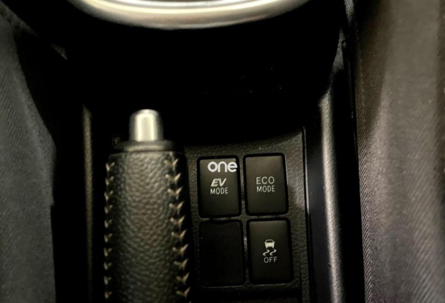 TOYOTA Yaris 2019