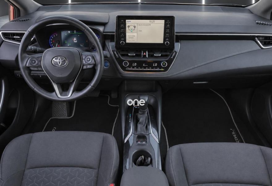 TOYOTA Corolla 2022