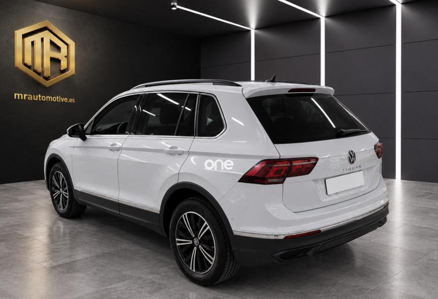 VOLKSWAGEN Tiguan 2022