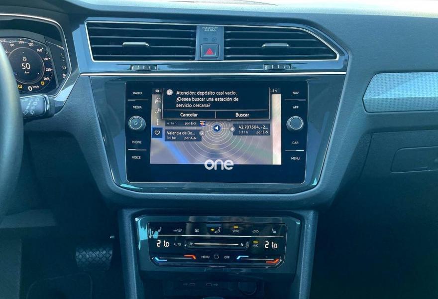 VOLKSWAGEN Tiguan 2022