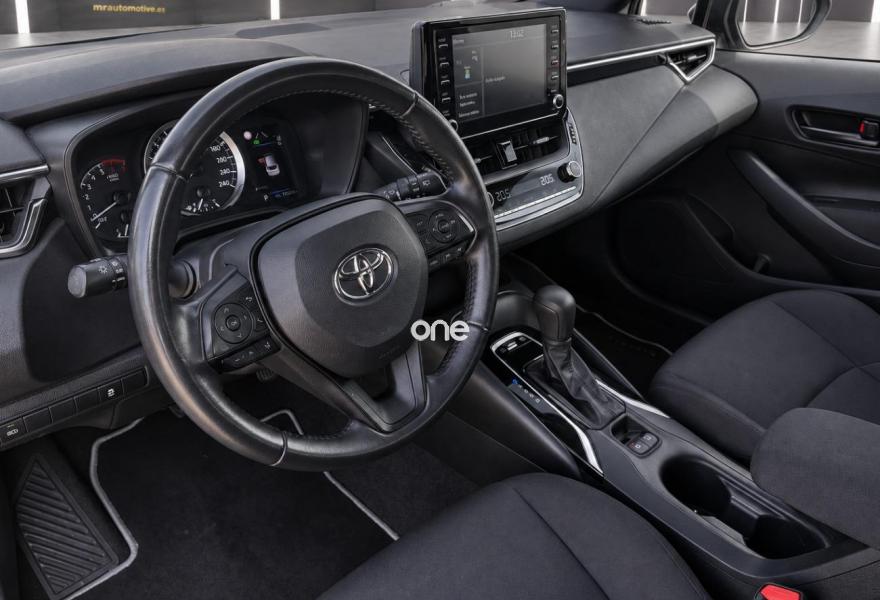 TOYOTA Corolla 2023