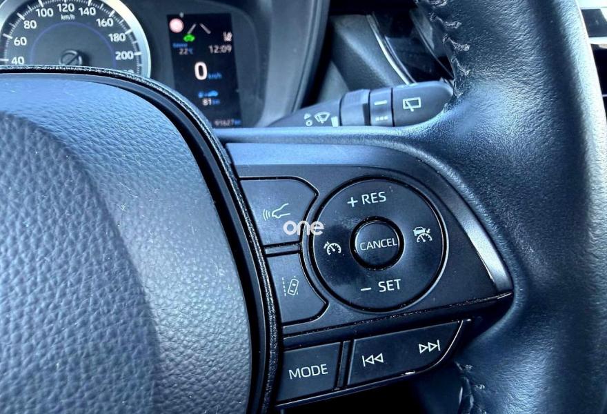 TOYOTA Corolla 2023