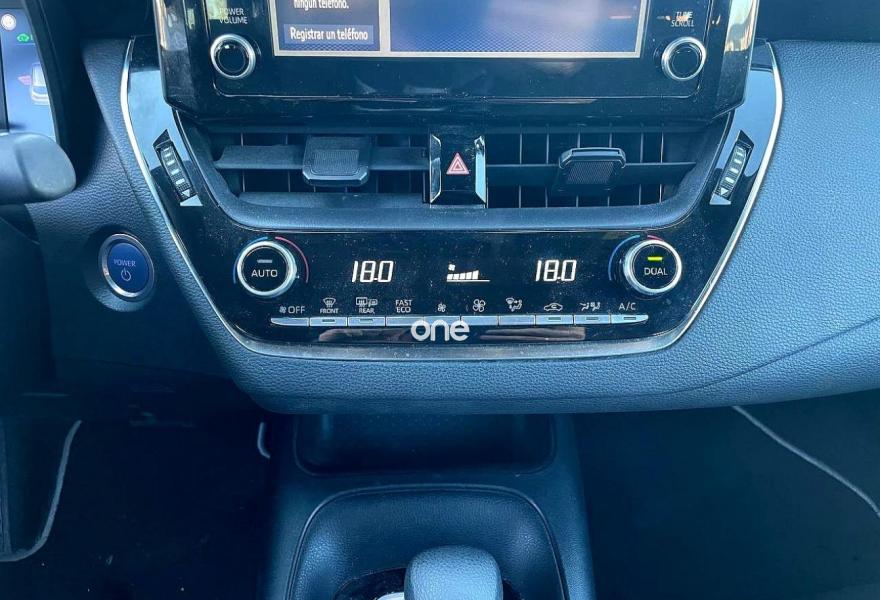 TOYOTA Corolla 2023