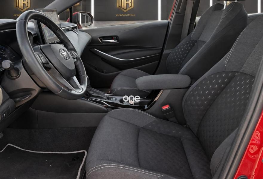 TOYOTA Corolla 2023