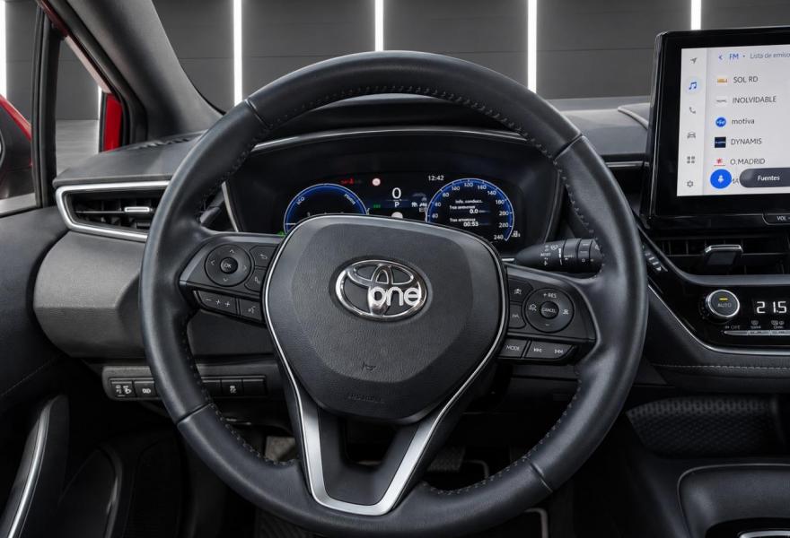 TOYOTA Corolla 2023