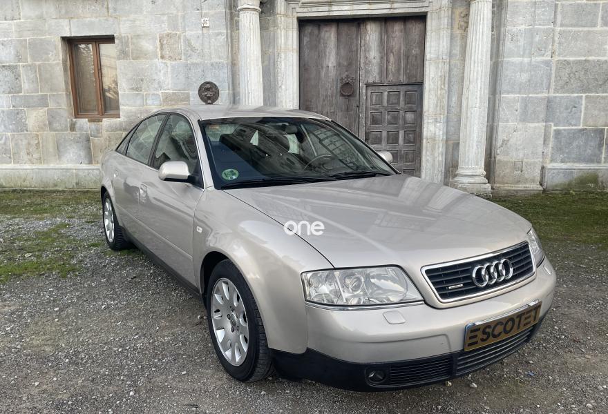 AUDI A6 2000