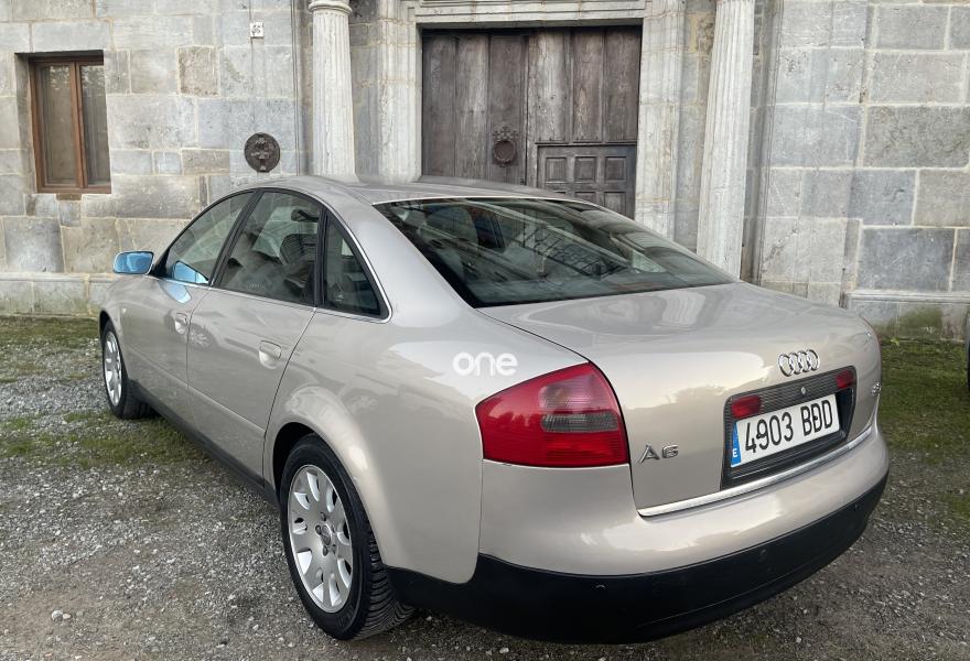 AUDI A6 2000